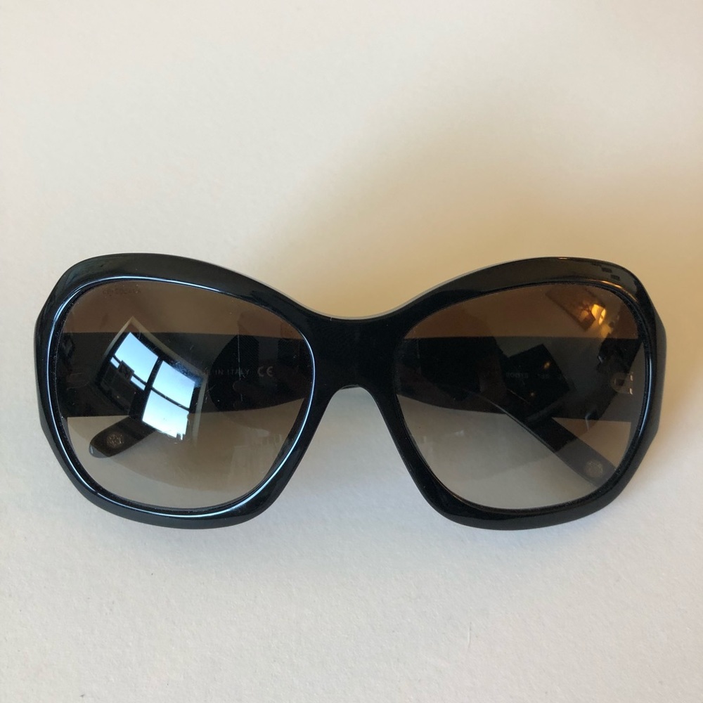 Vwrsace 4154b Sunglasses - black w rhinestones